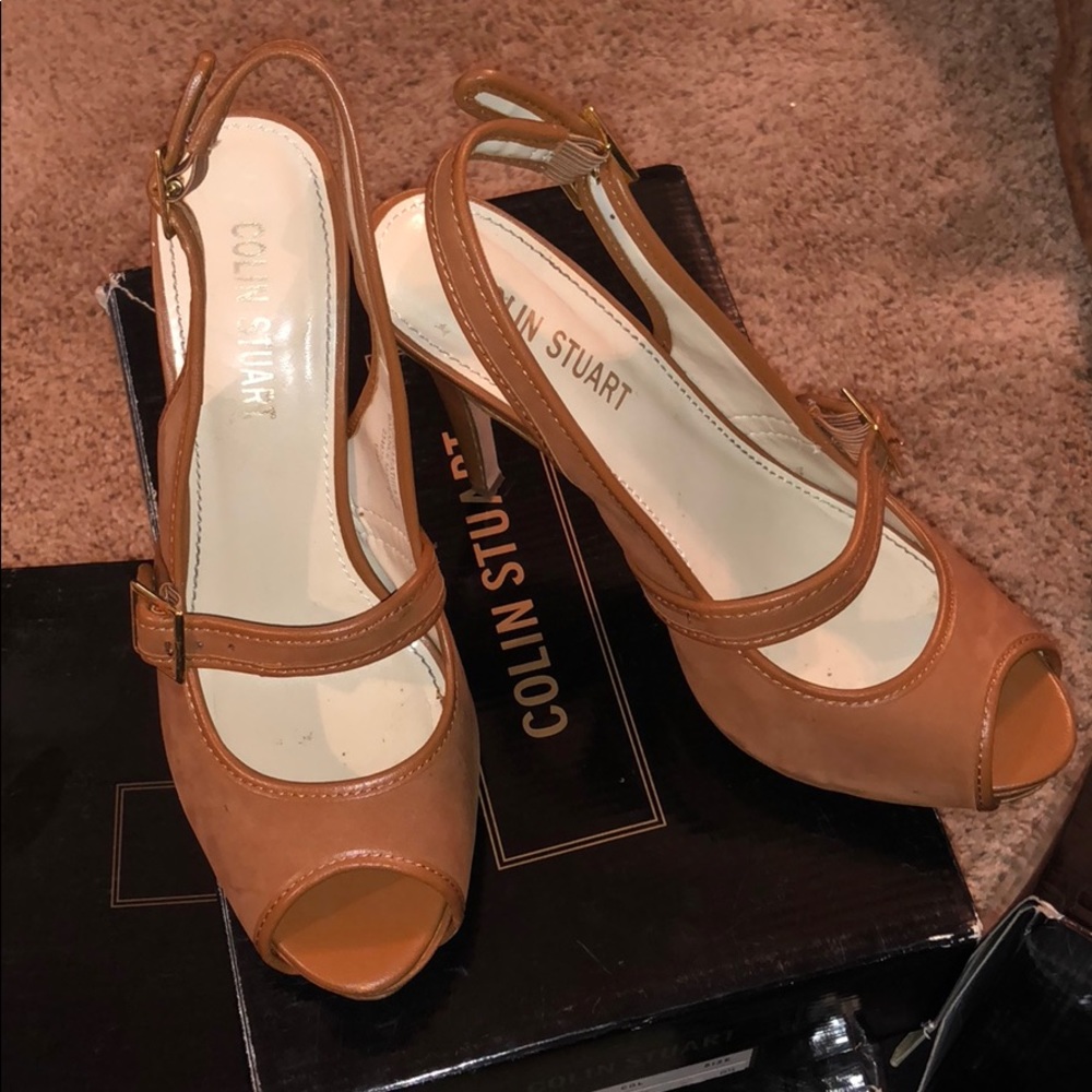 Colin Stuart pump - maple color 8.5
